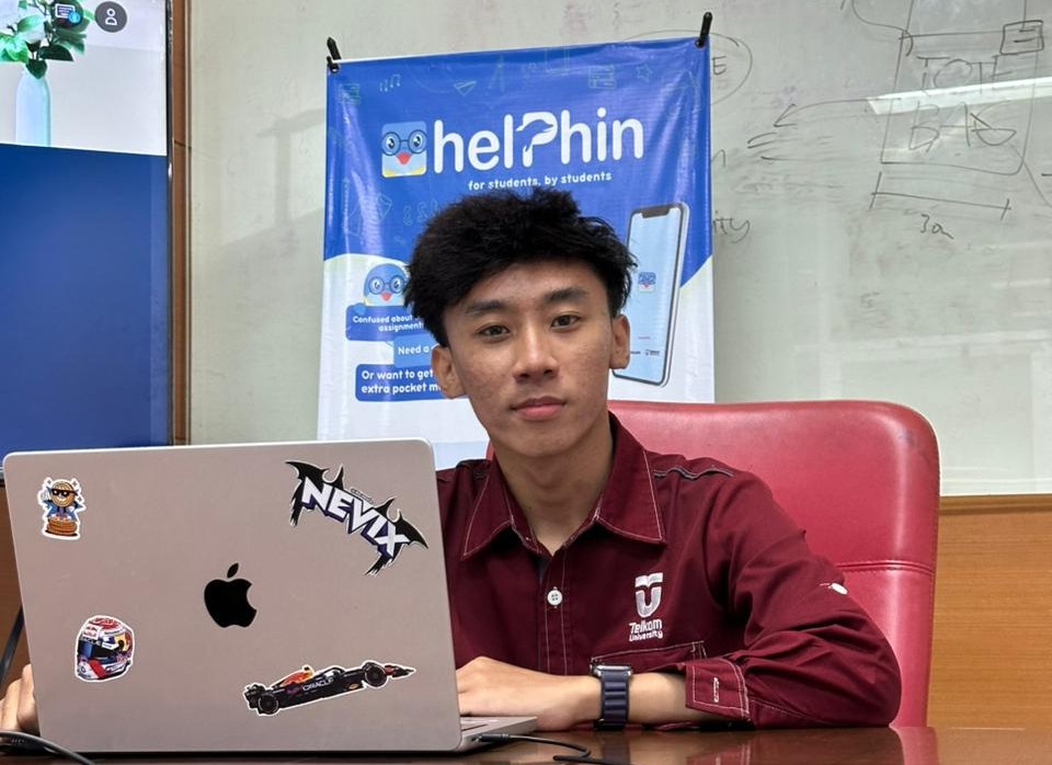 Logo Telkom University